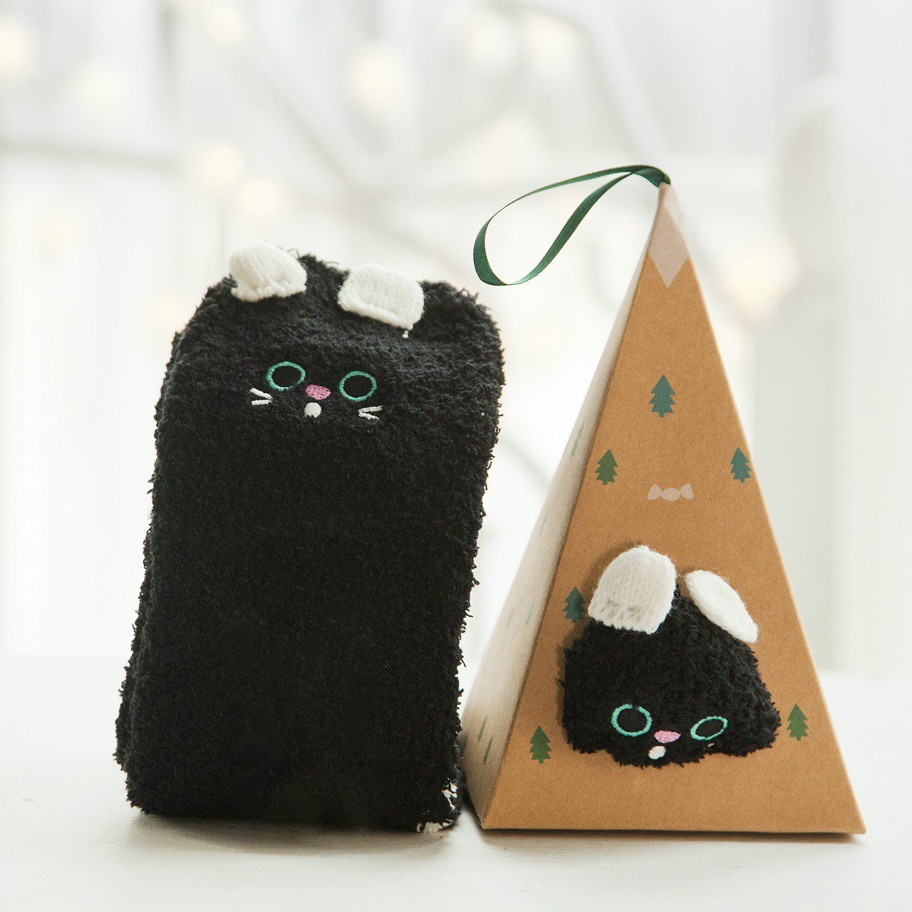 Limited time offerđ„Cute Christmas Style Thickened Warm Socks