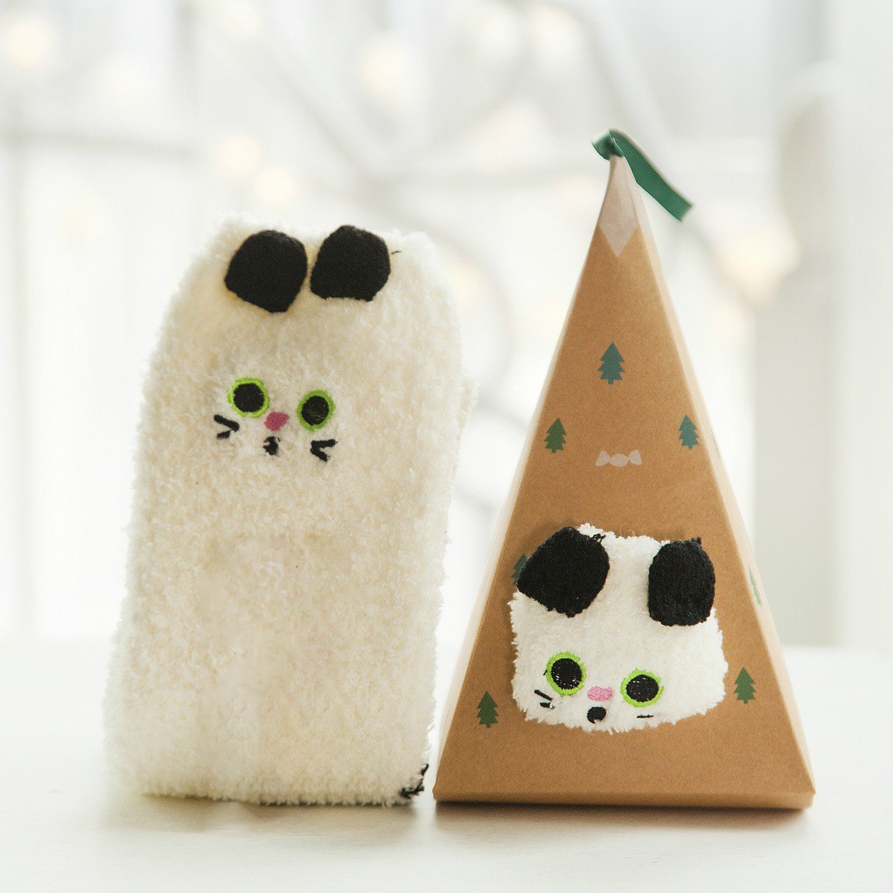 Limited time offerđ„Cute Christmas Style Thickened Warm Socks