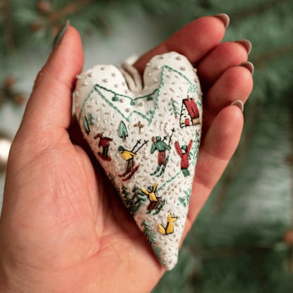 🛒Last Day 69% Off - 💖DIY Heart Shaped Hand Embroidered Christmas Ornament/Ornament Kit