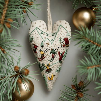 🛒Last Day 69% Off - 💖DIY Heart Shaped Hand Embroidered Christmas Ornament/Ornament Kit